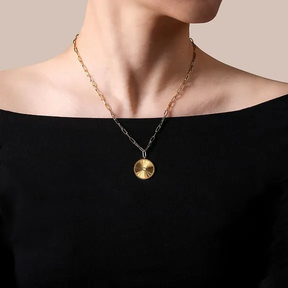 14K Yellow Gold Textured 0.05Ct Diamond Medallion Hollow 18 Inch Chain Necklace