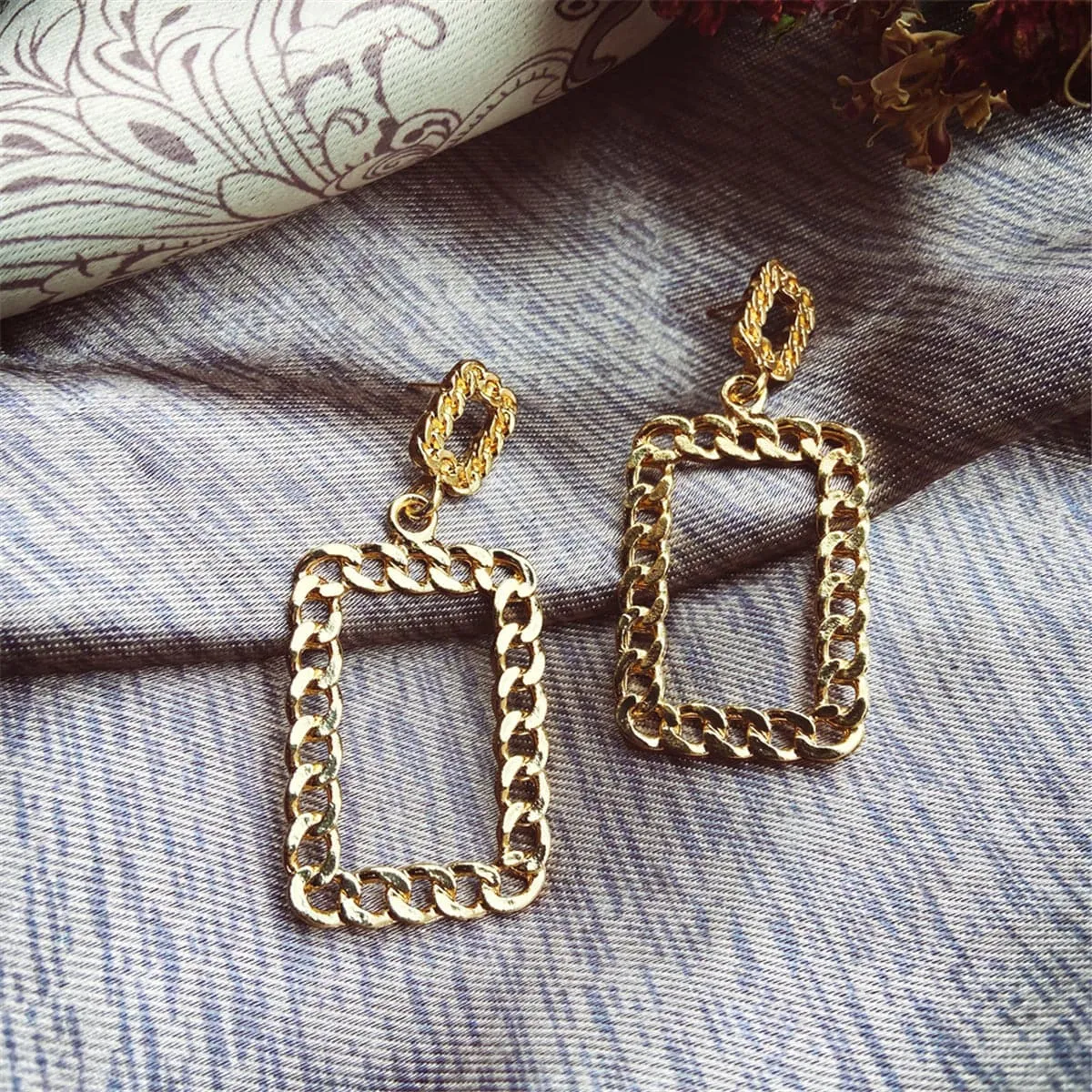 18K Gold-Plated Open Figaro Rectangle Drop Earring