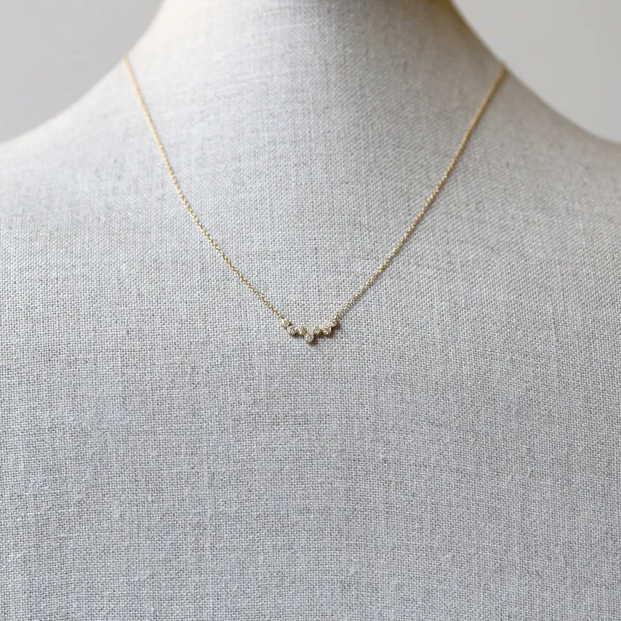 7 textured bezel necklace