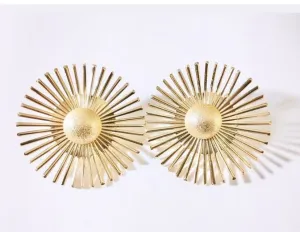 ANNA OVERSIZED STUD EARRINGS