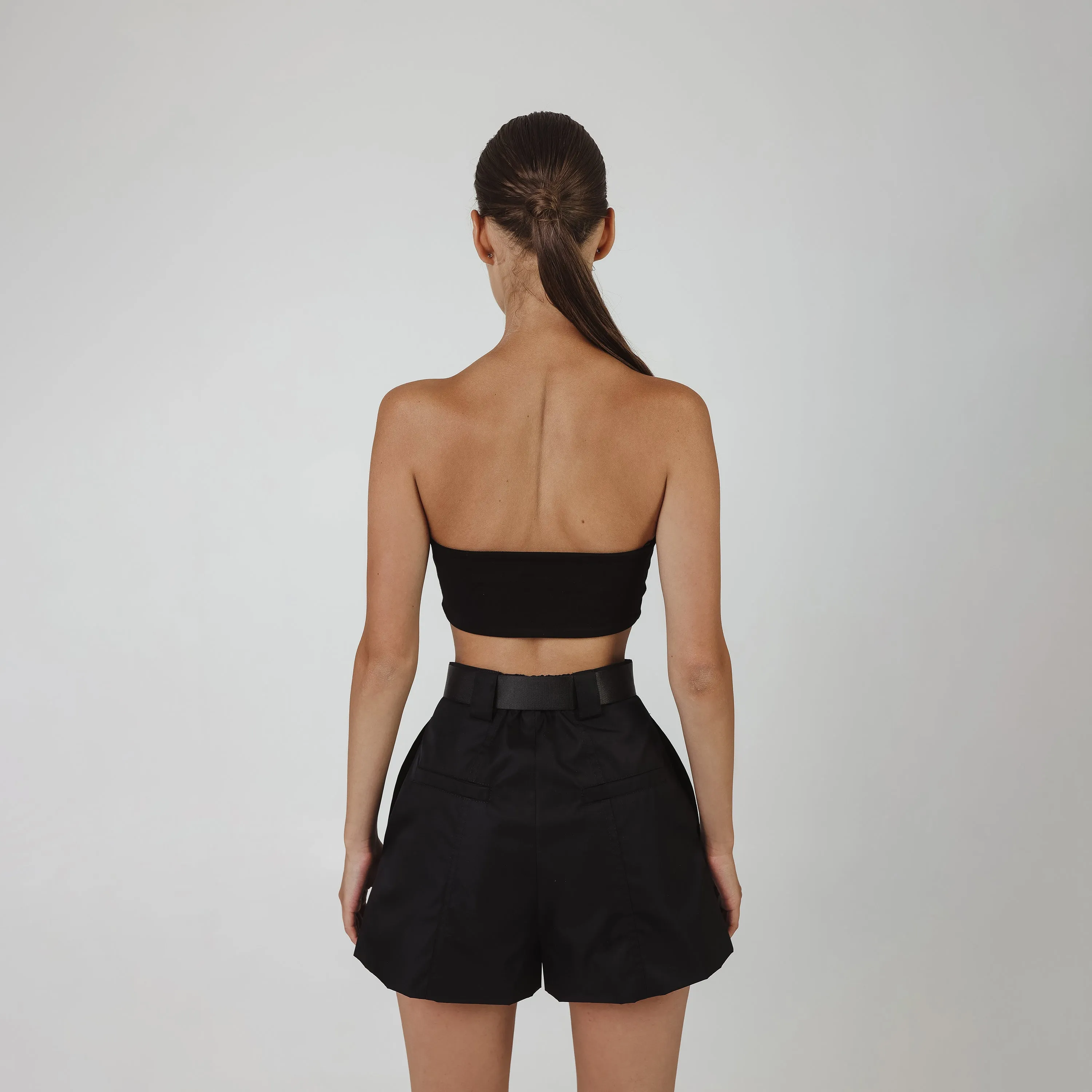 Base Top Noir