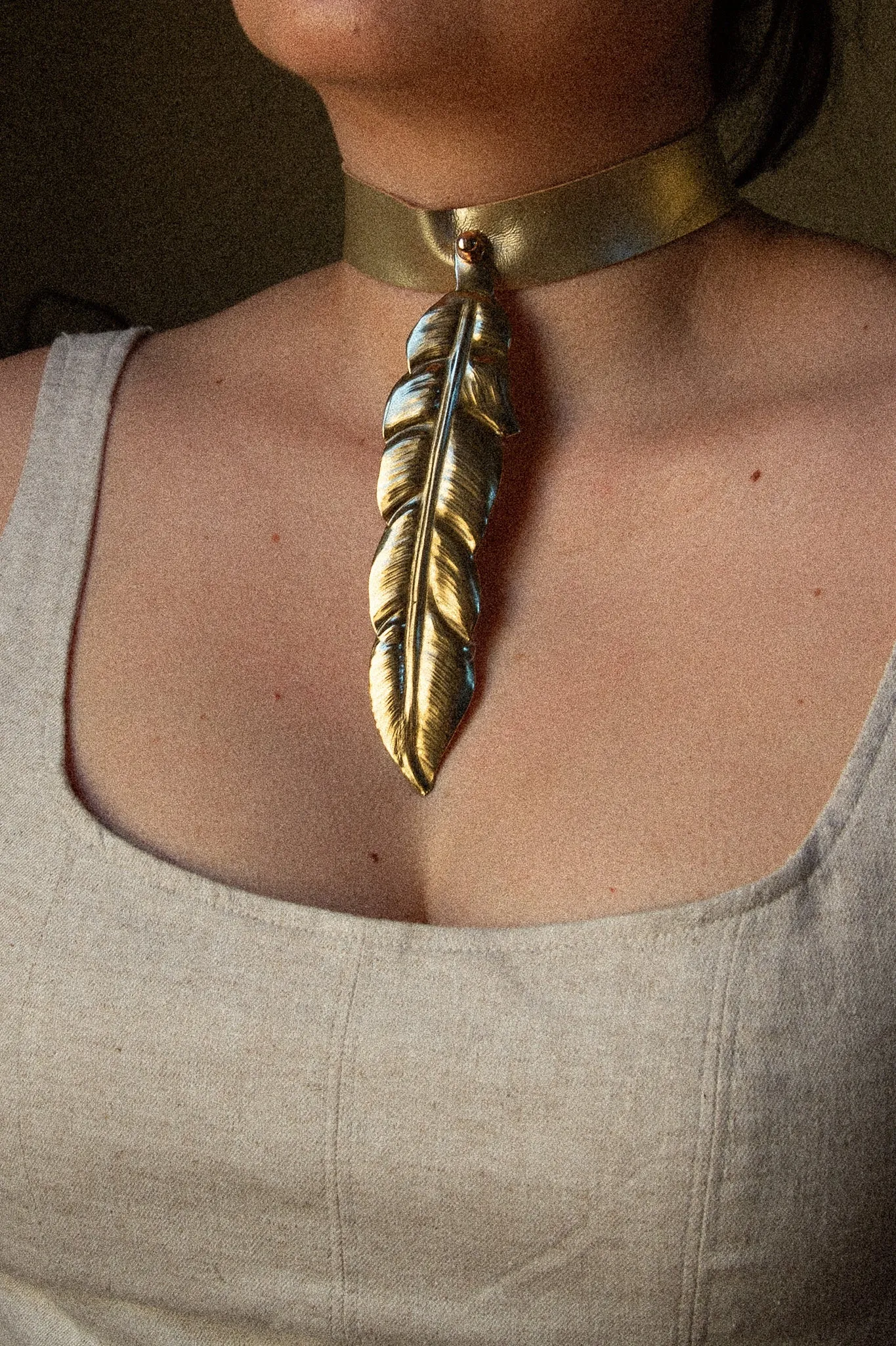 Feather Choker - Black
