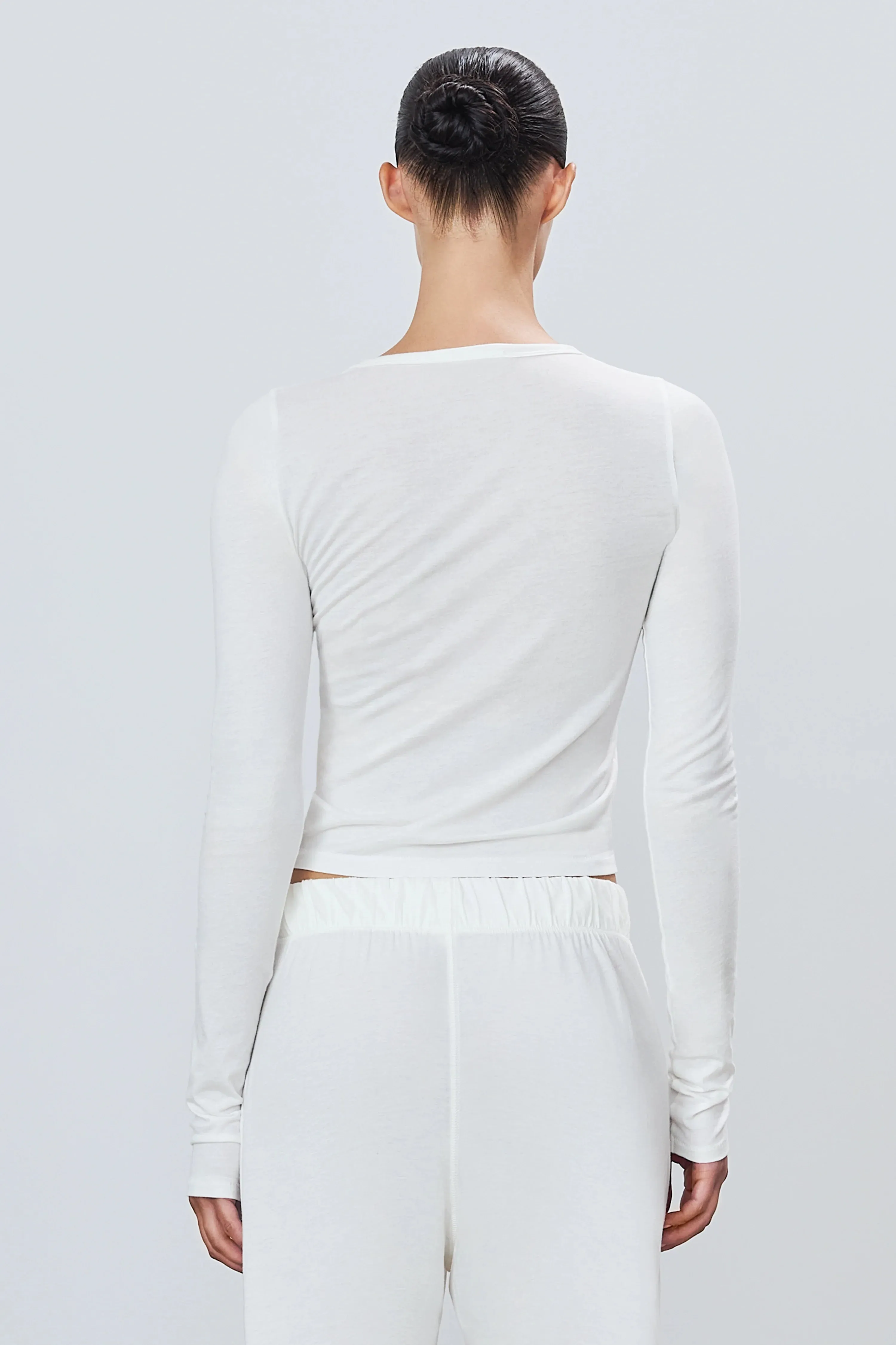 Fitted Longsleeve Crew Neck