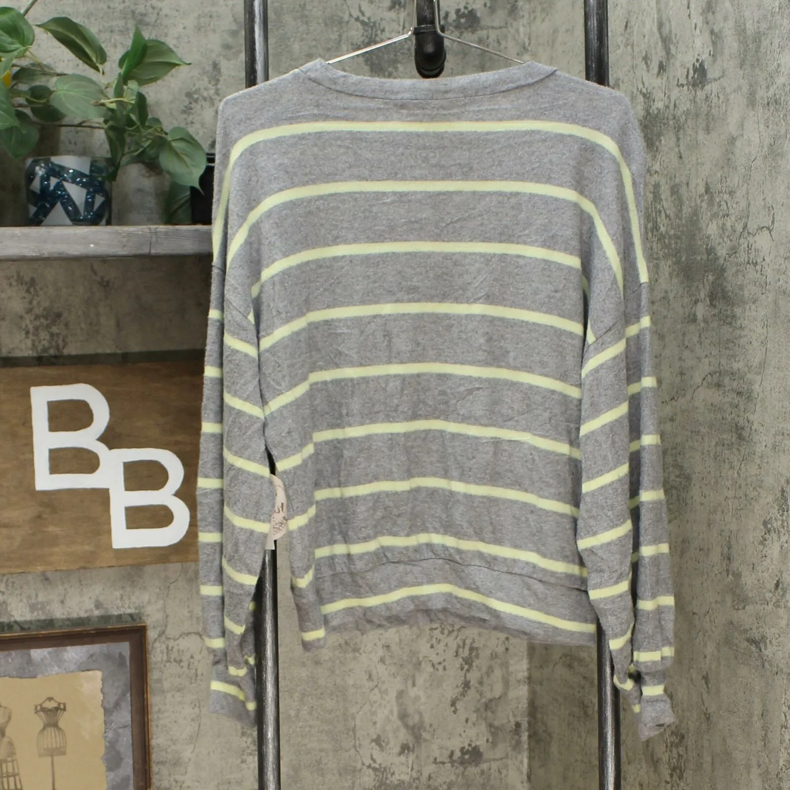 Gypsies and Moondust Women's Junior Fit Cozy Striped Dolman-Sleeve Top