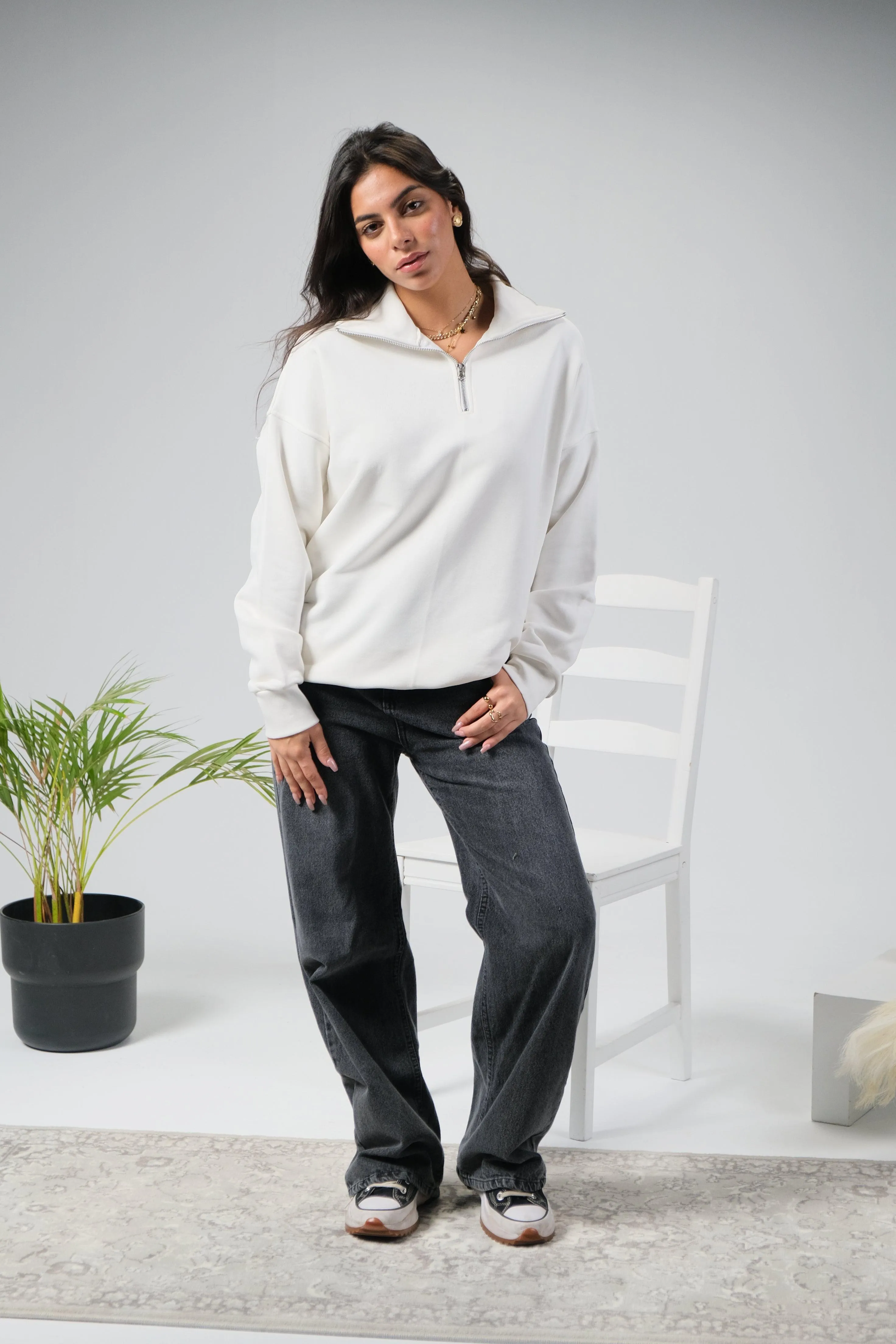 HALF ZIP SWEATER - WHITE