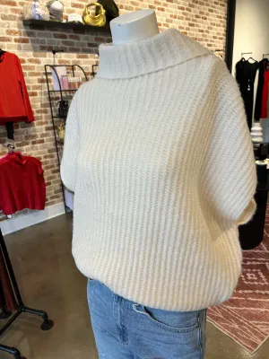 Jaci Vest Sweater Top