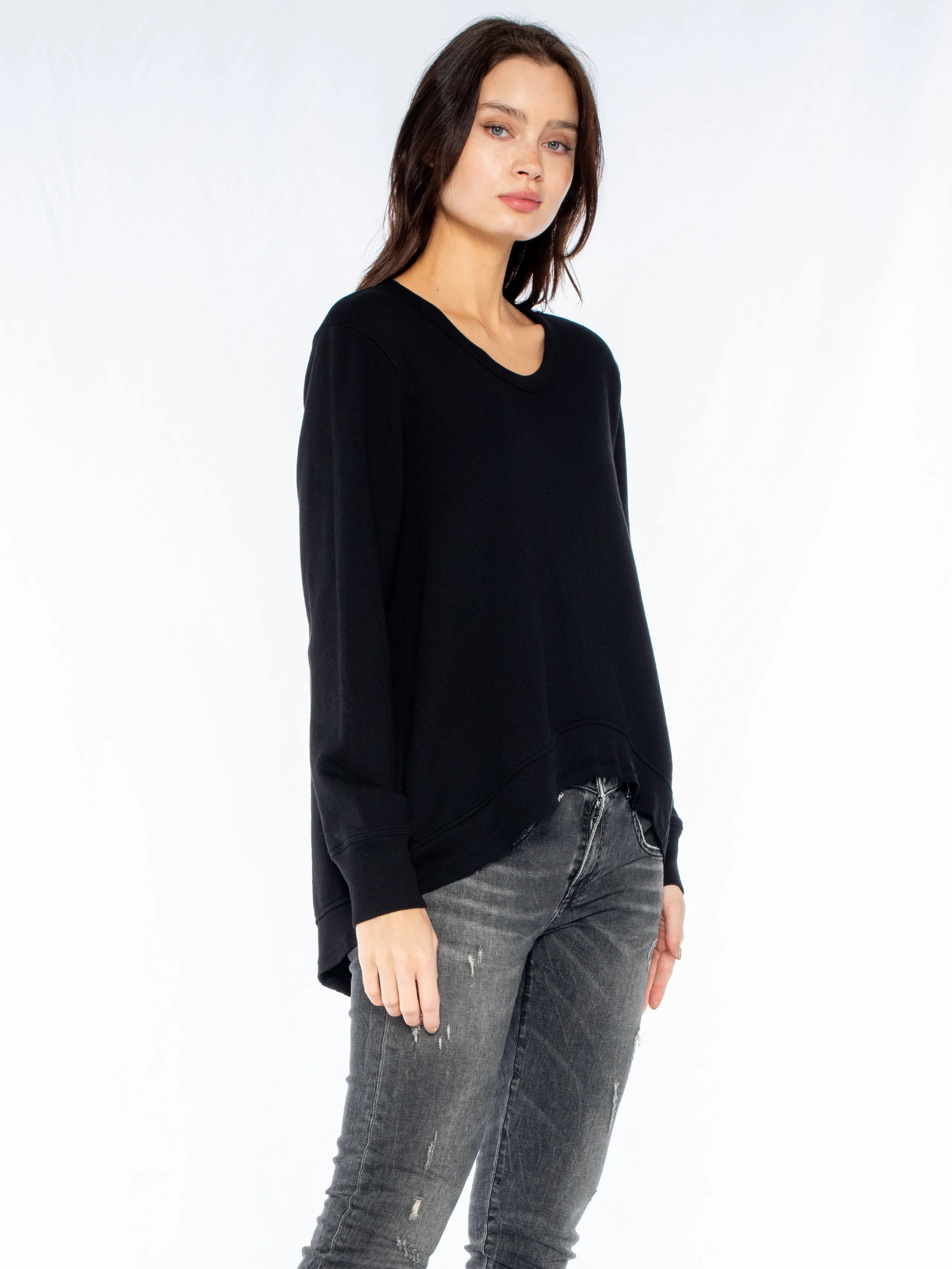 Long Sleeve Basic Big Back Slant Sweatshirt
