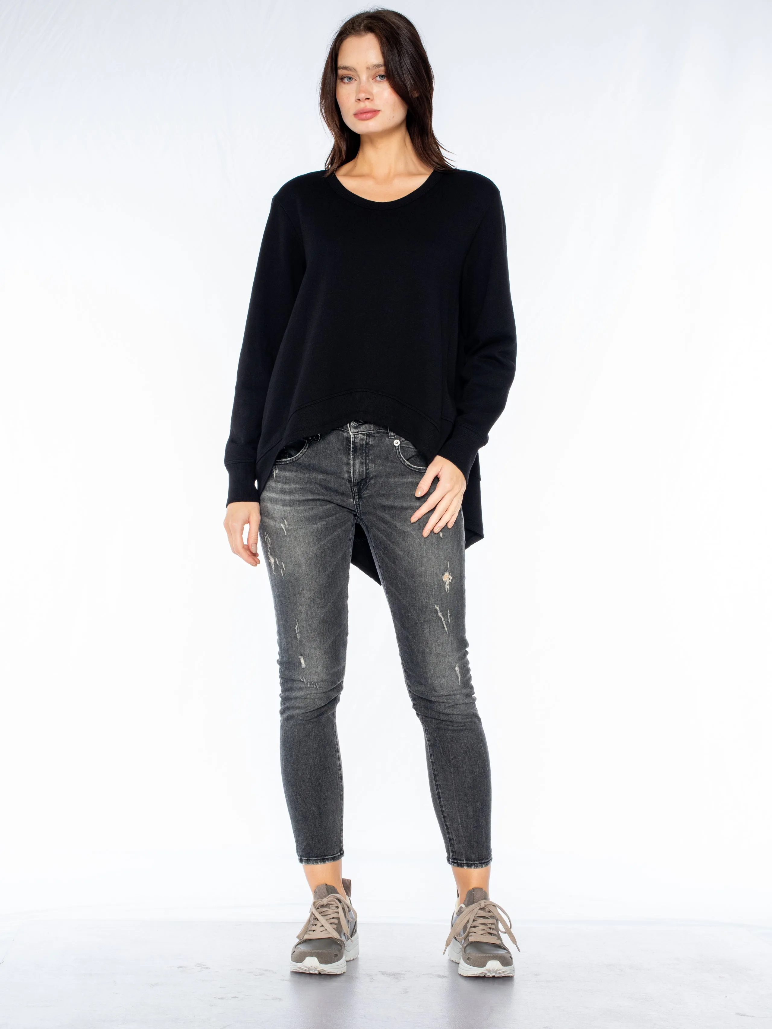 Long Sleeve Basic Big Back Slant Sweatshirt