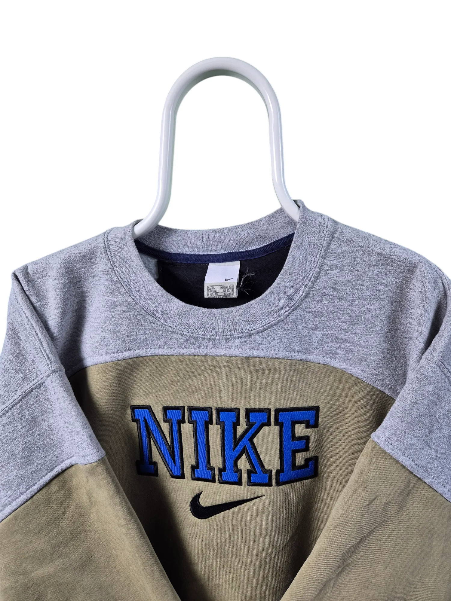 nike spell out rework sweater maat M