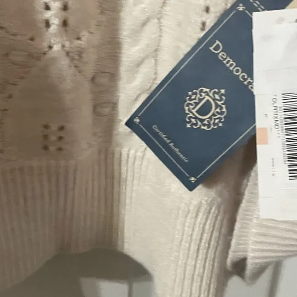 NWT democracy long roll sleeve funnel neck popcorn stitch front plus 2X 🌸🌺🌹G