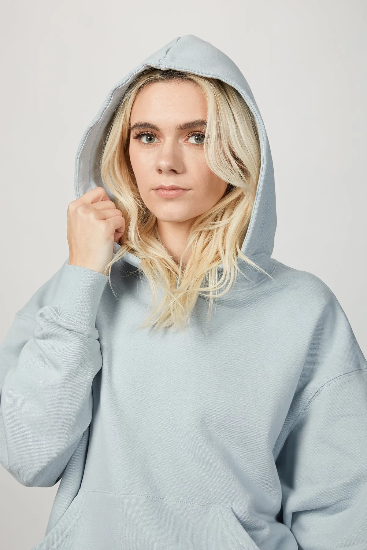 OVERSIZED HOODIE