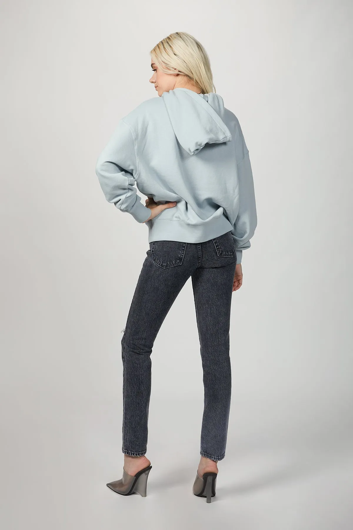 OVERSIZED HOODIE