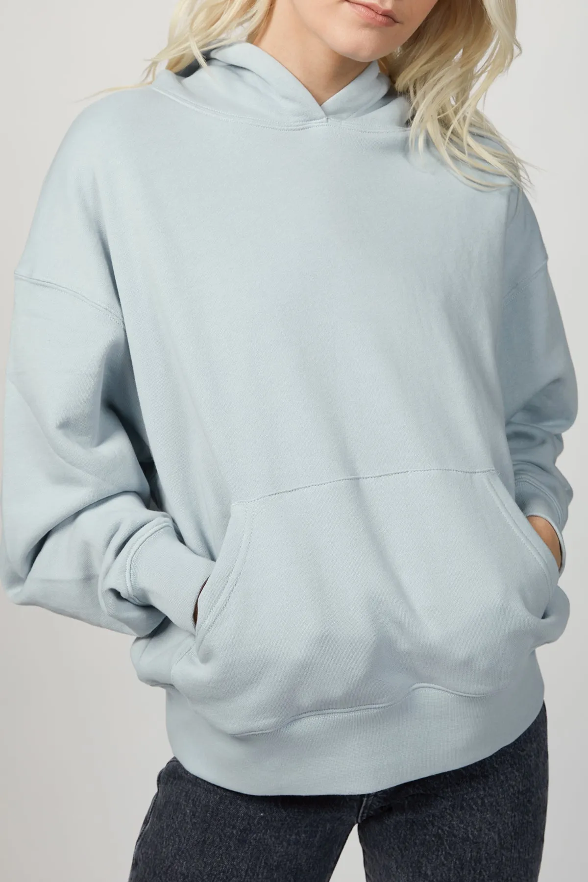 OVERSIZED HOODIE