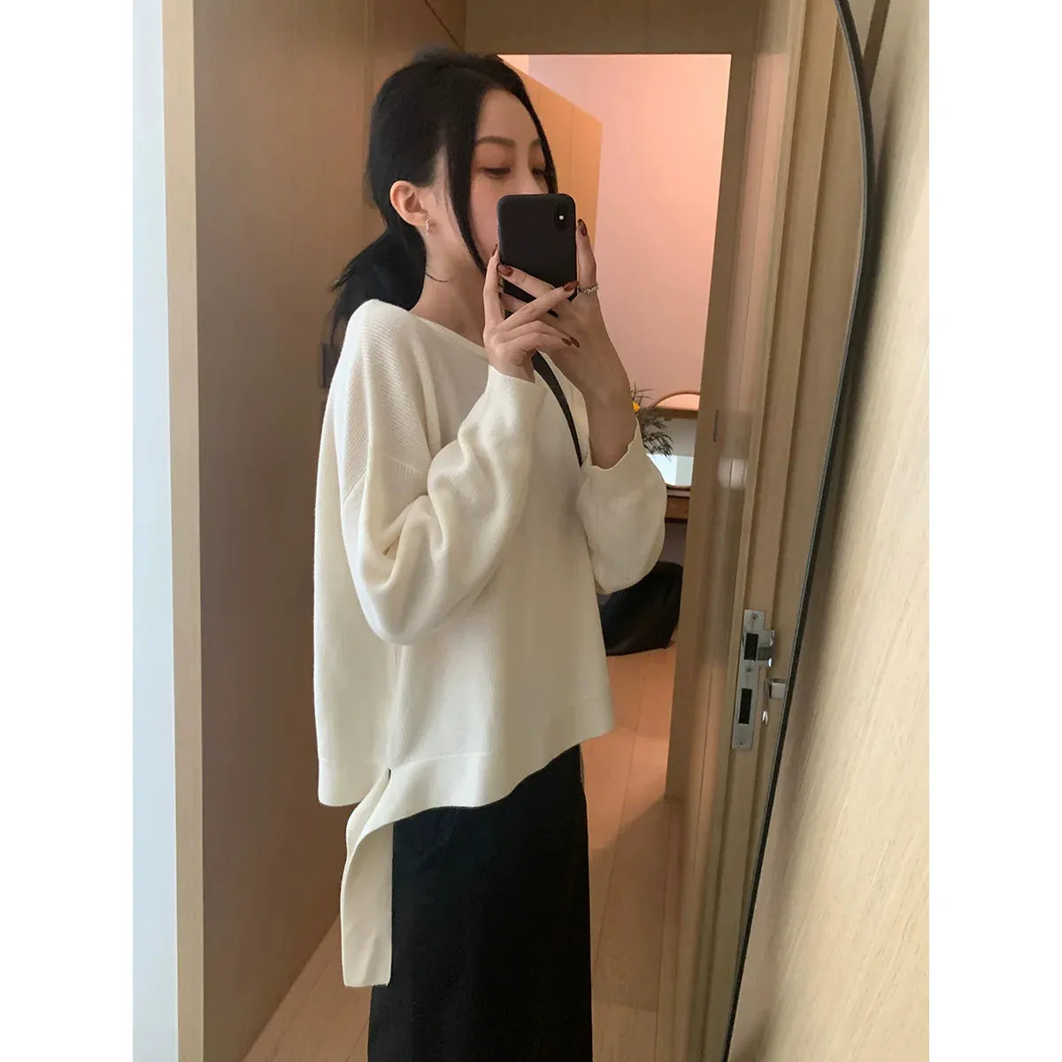 Round Neck Pullover Sweater