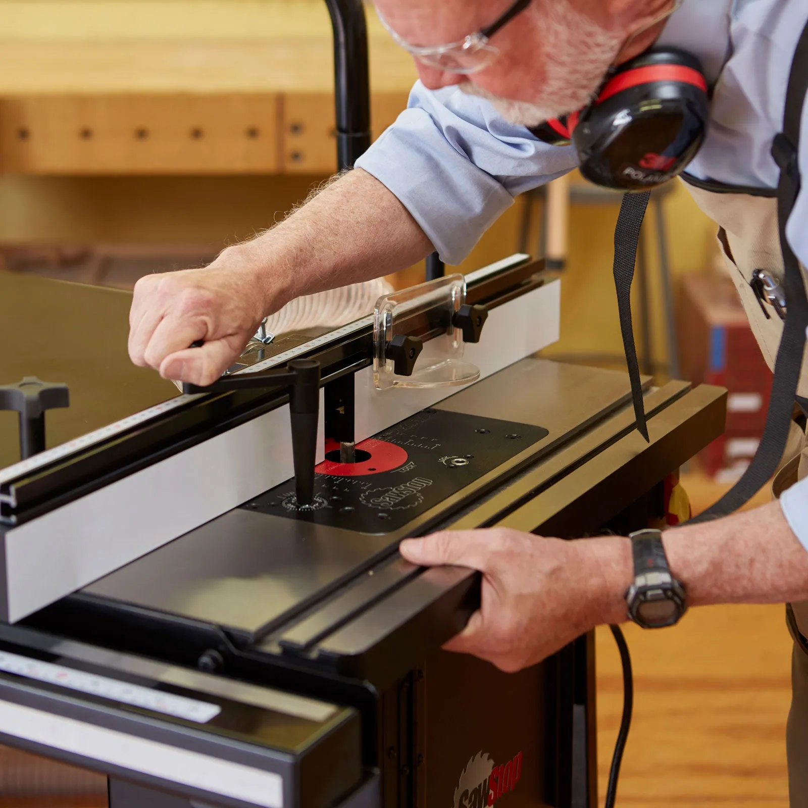 SawStop RT-TGP 27" In-Line Cast-Iron Router Table (Fits PCS & CNS Saws)