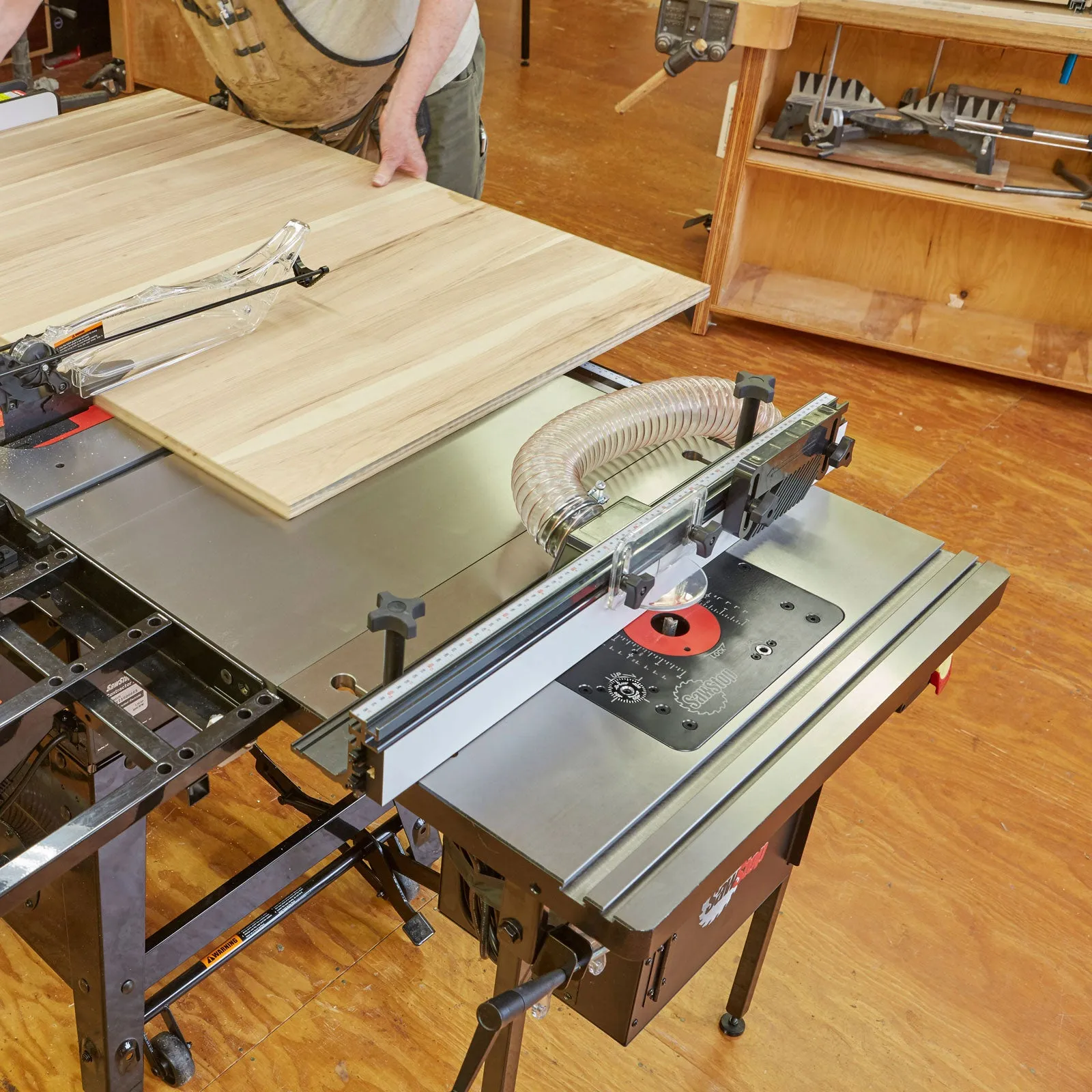 SawStop RT-TGP 27" In-Line Cast-Iron Router Table (Fits PCS & CNS Saws)