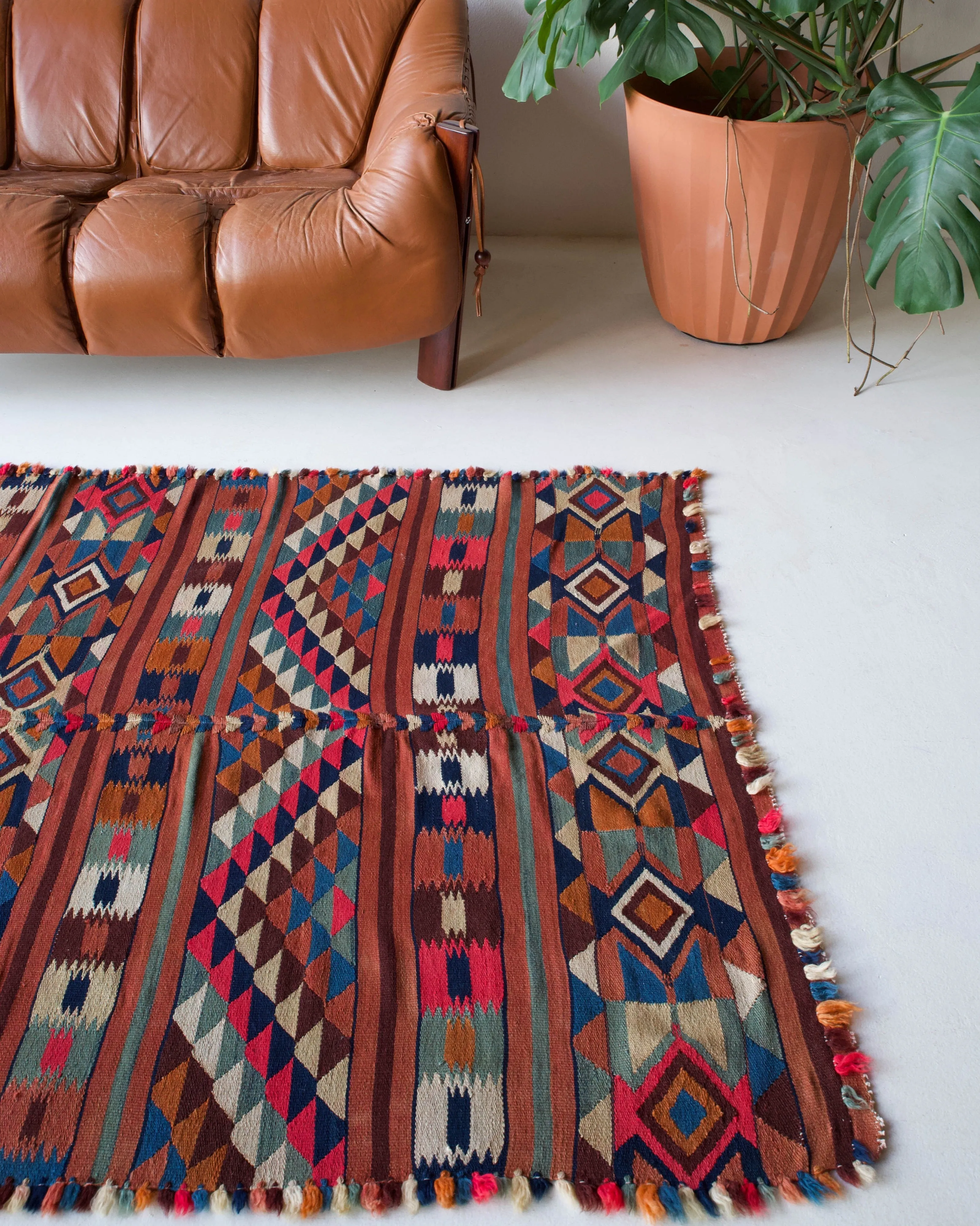 Vintage Western Anatolian Kilim Rug 4'8"x8'3"