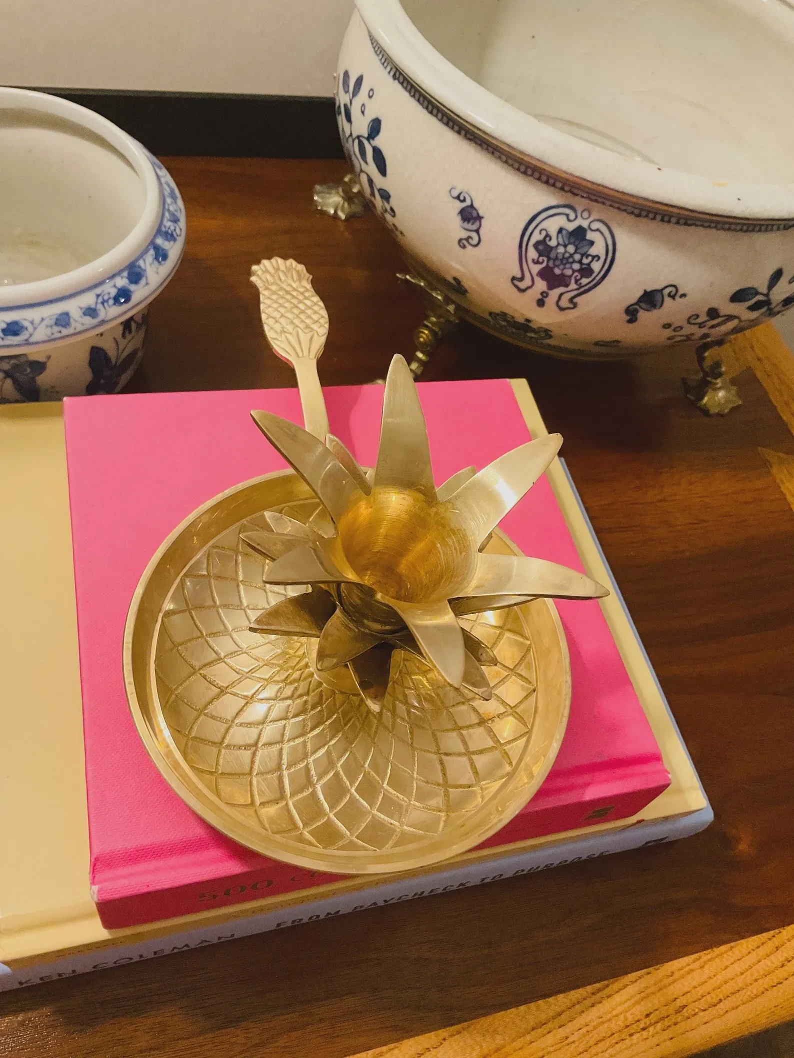 VNTG brass pineapple candle hldr